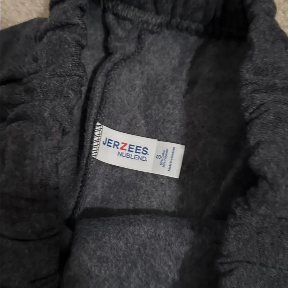 NEW Grey graphic sweatpants small - Picture 2 of 3